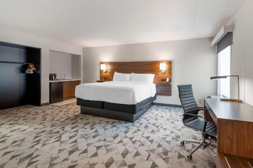 Best Western Plus Harrisonburg image 18