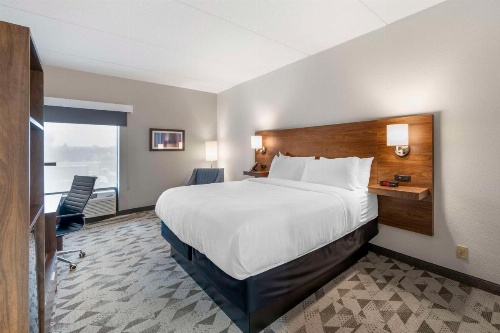 Best Western Plus Harrisonburg image 7